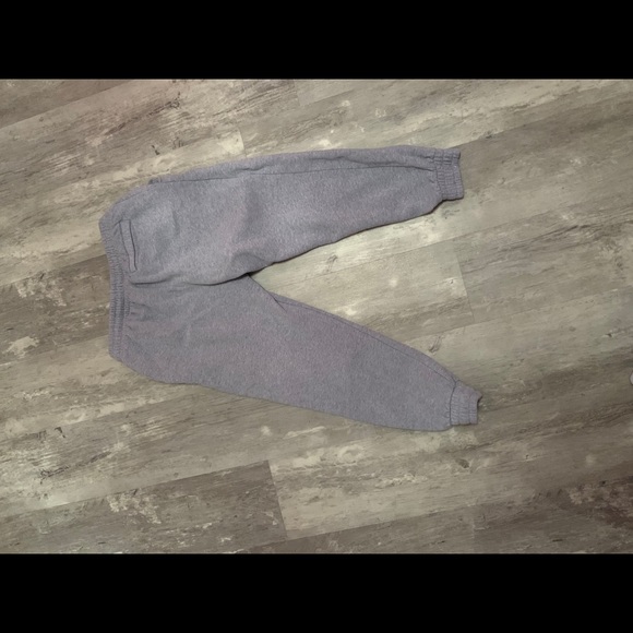 fila cropped joggers - Picture 2 of 3